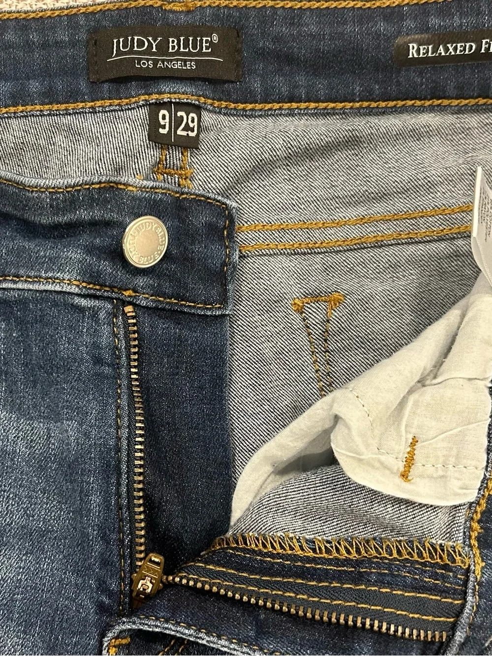 Judy Blue Medium Wash Straight Leg Jeans